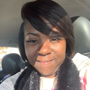 Meet your Posher, Tiffany